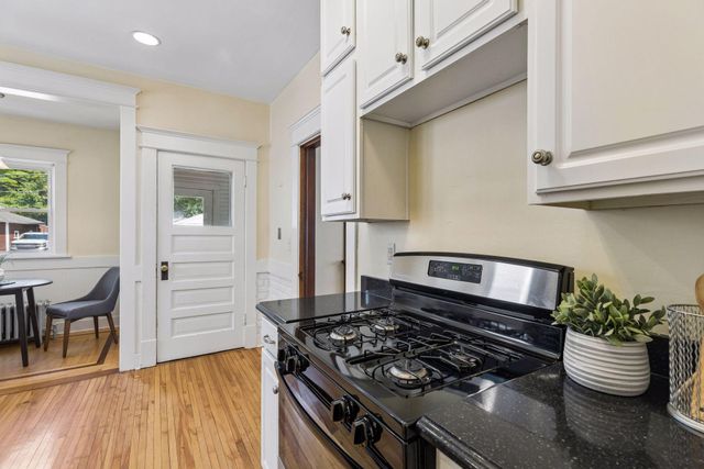 2147 Dayton Avenue, Saint Paul, MN 55104