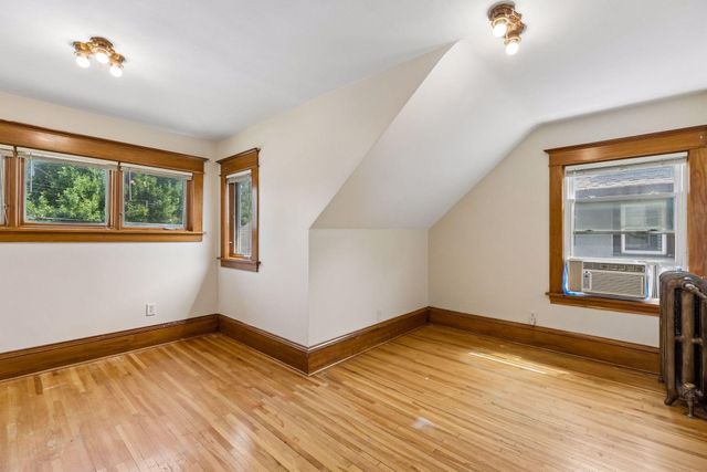 2147 Dayton Avenue, Saint Paul, MN 55104