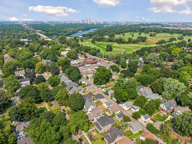 2147 Dayton Avenue, Saint Paul, MN 55104