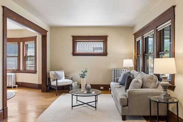 2147 Dayton Avenue, Saint Paul, MN 55104
