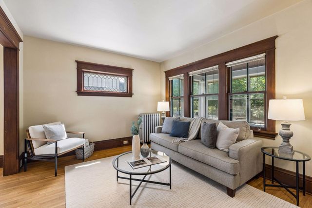 2147 Dayton Avenue, Saint Paul, MN 55104