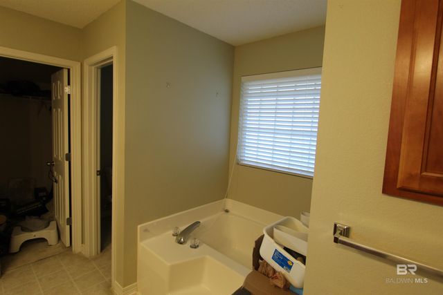 12190 Venice Boulevard, Foley, AL 36535