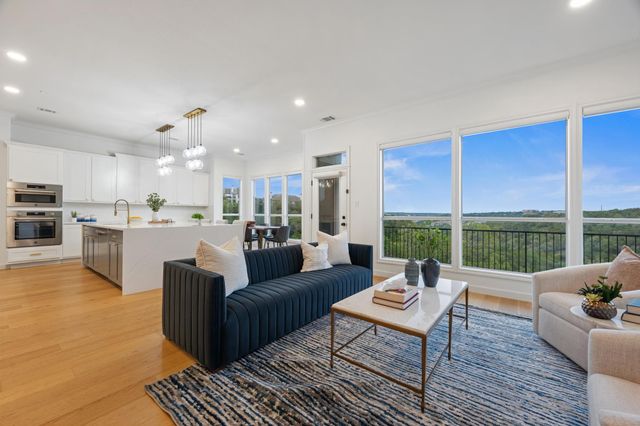 5000 Valburn CT, Austin, TX 78731