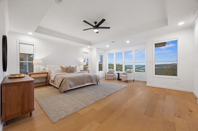 5000 Valburn CT, Austin, TX 78731