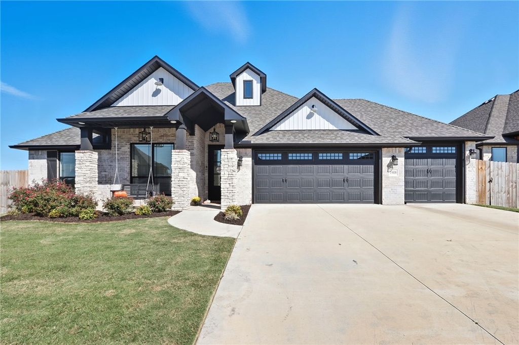 1908 Crump Street, Pea Ridge, AR 72751