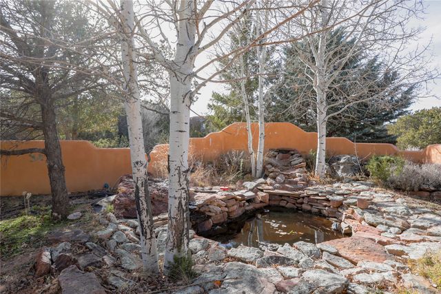 2601 Caminito Carlitos, Santa Fe, NM 87505