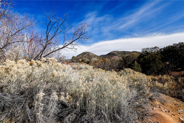 2601 Caminito Carlitos, Santa Fe, NM 87505