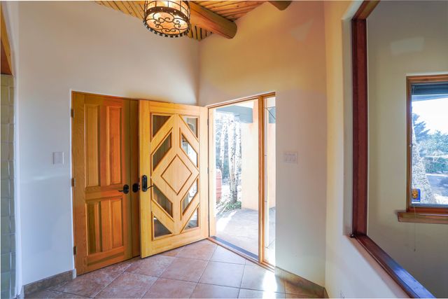 2601 Caminito Carlitos, Santa Fe, NM 87505