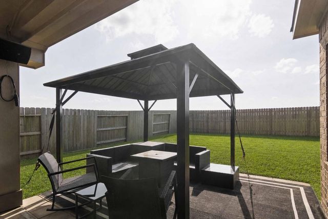 3505 Fawnwood Drive, Texas City, TX 77591
