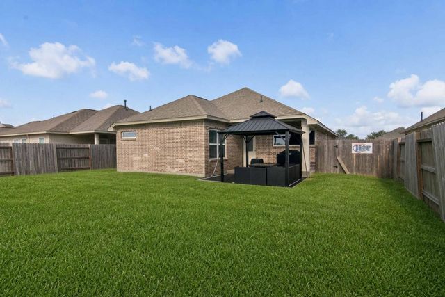 3505 Fawnwood Drive, Texas City, TX 77591