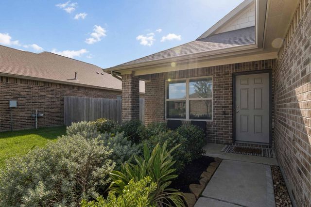 3505 Fawnwood Drive, Texas City, TX 77591