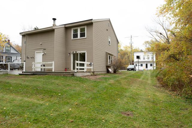 31 South Avenue L, Derry, NH 03038