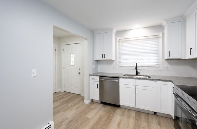 31 South Avenue L, Derry, NH 03038