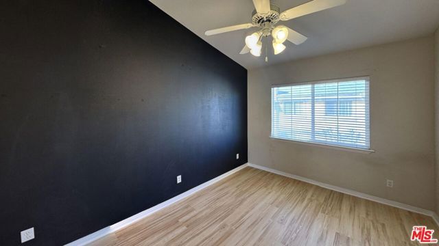 5730 S Glennie Lane B, Los Angeles, CA 90016