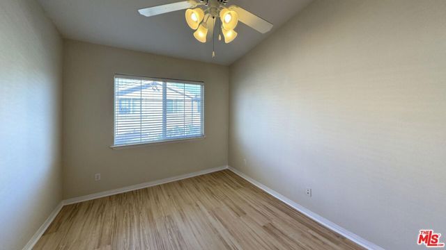 5730 S Glennie Lane B, Los Angeles, CA 90016