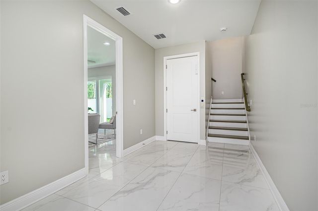 3844 SEENA MANOR COURT, Tampa, FL 33618