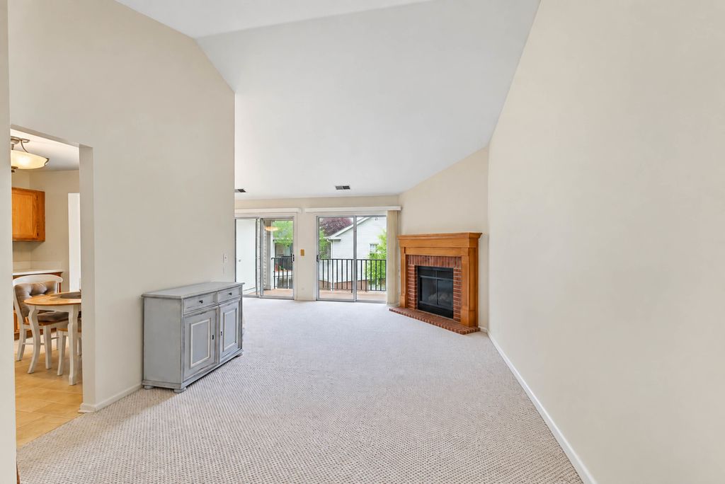 1005 Butternut Lane C, Mount Prospect, IL 60056 — photo 3