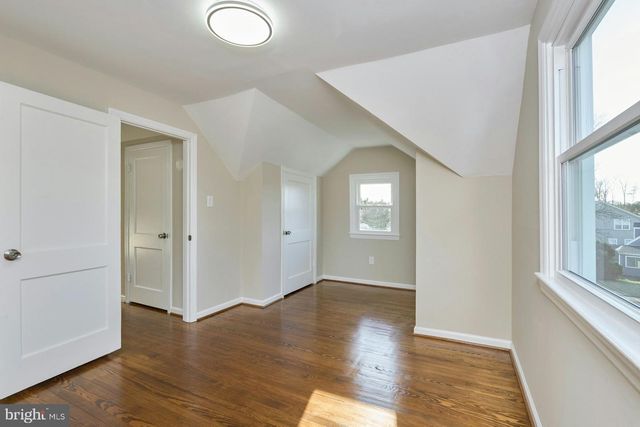 6621 CORNELL DR, Alexandria, VA 22307