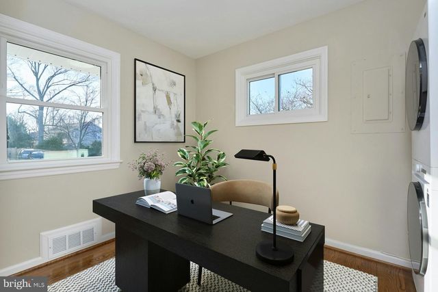 6621 CORNELL DR, Alexandria, VA 22307