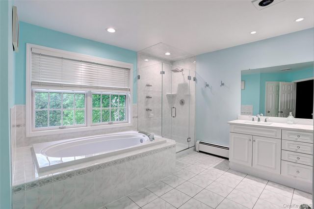 7 Birdie Drive, Suffern, NY 10901