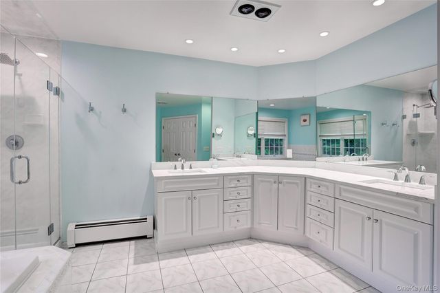 7 Birdie Drive, Suffern, NY 10901