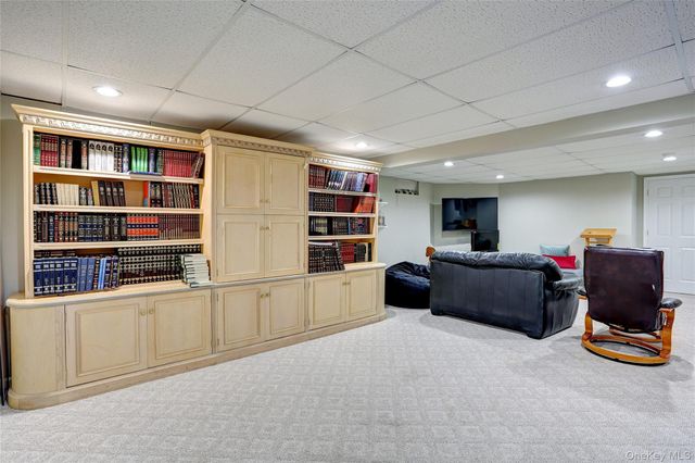 7 Birdie Drive, Suffern, NY 10901
