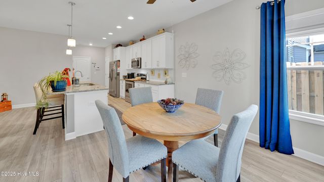 578 Transom Way, Sneads Ferry, NC 28460