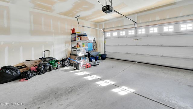 578 Transom Way, Sneads Ferry, NC 28460