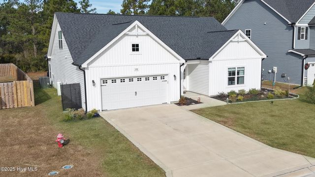 578 Transom Way, Sneads Ferry, NC 28460