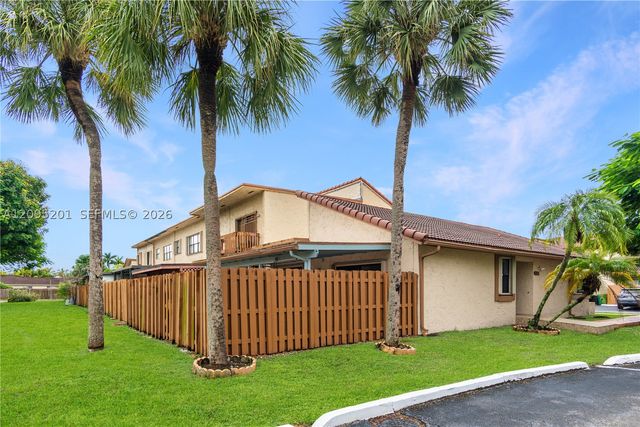 13429 SW 13th Ln, Miami, FL 33184