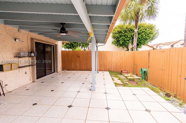 13429 SW 13th Ln, Miami, FL 33184