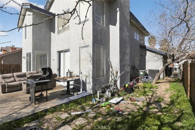 13281 Luna, Victorville, CA 92392