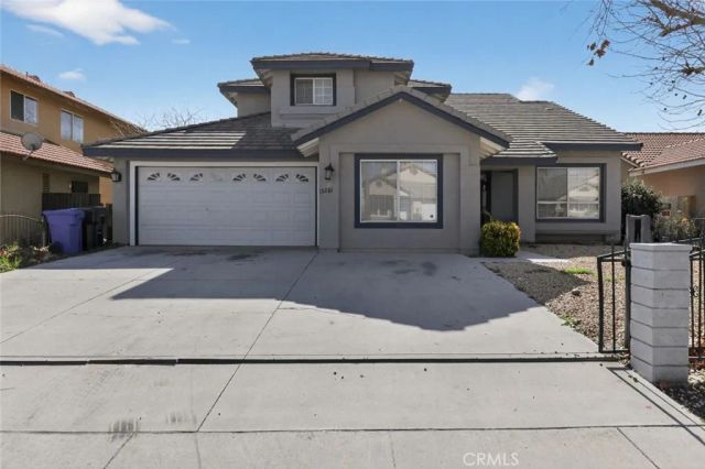 13281 Luna, Victorville, CA 92392