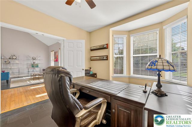 2705 Fringe Lane, Forks Twp, PA 18040