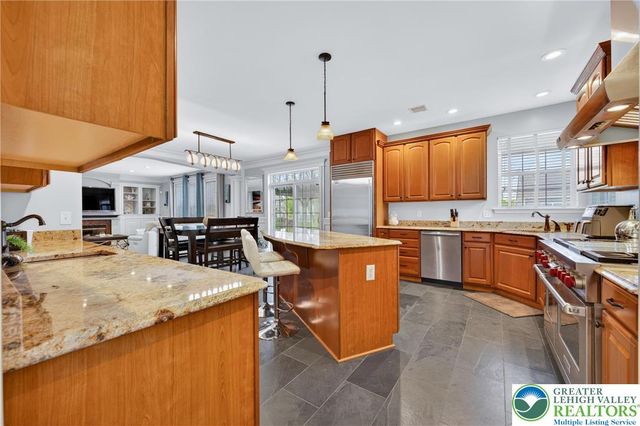 2705 Fringe Lane, Forks Twp, PA 18040