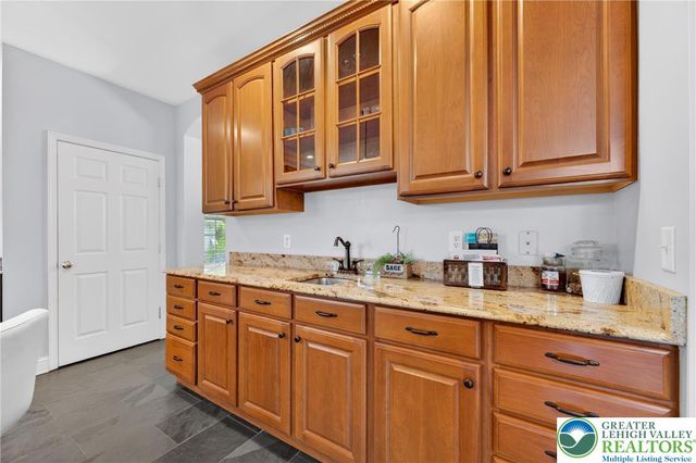2705 Fringe Lane, Forks Twp, PA 18040