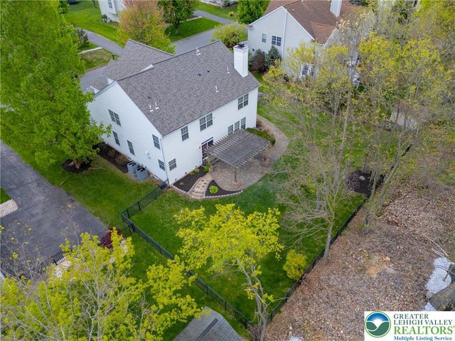 2705 Fringe Lane, Forks Twp, PA 18040