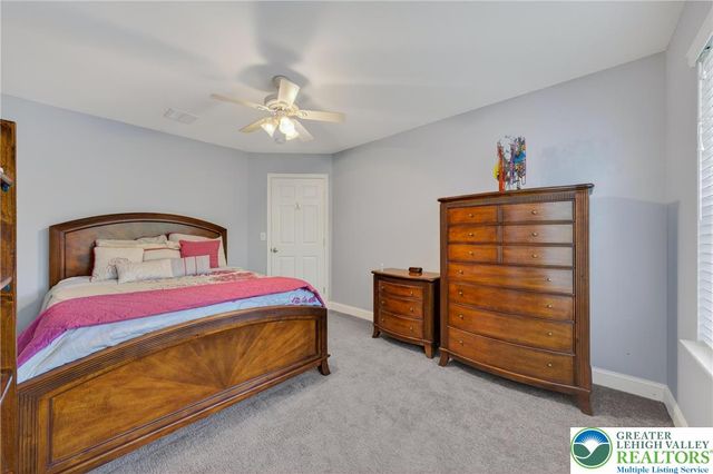 2705 Fringe Lane, Forks Twp, PA 18040