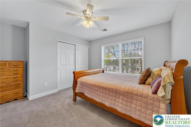 2705 Fringe Lane, Forks Twp, PA 18040