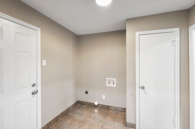 317 E Glendale Street, Crowley, TX 76036