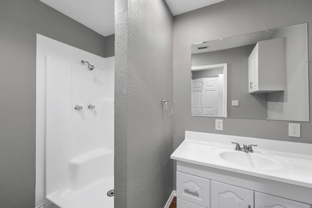 317 E Glendale Street, Crowley, TX 76036