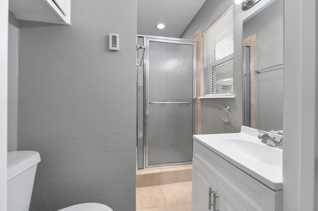 317 E Glendale Street, Crowley, TX 76036