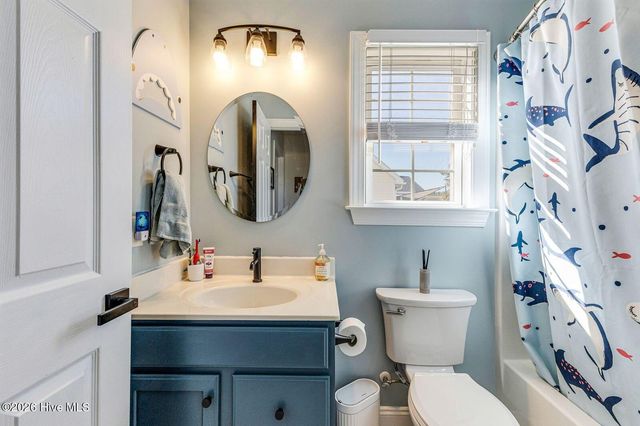 5004 Summerswell Lane, Southport, NC 28461