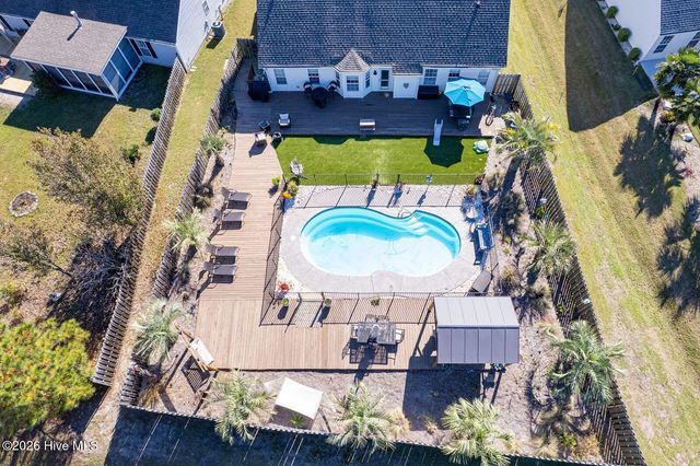 5004 Summerswell Lane, Southport, NC 28461