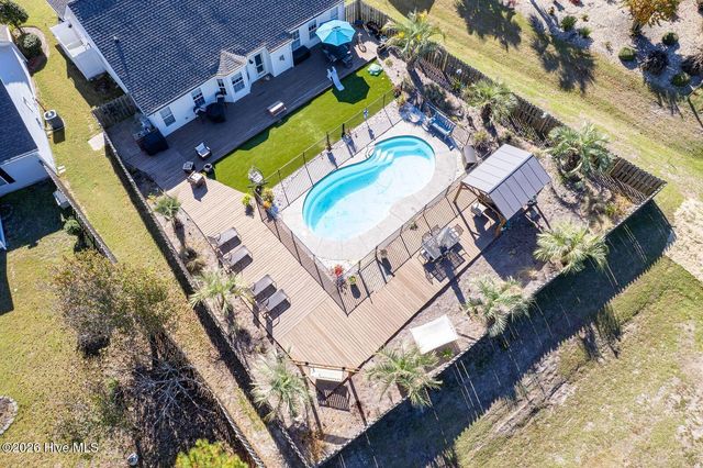 5004 Summerswell Lane, Southport, NC 28461