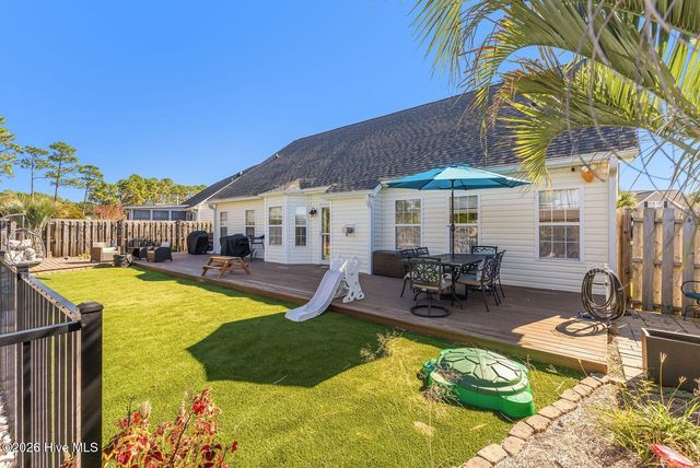 5004 Summerswell Lane, Southport, NC 28461