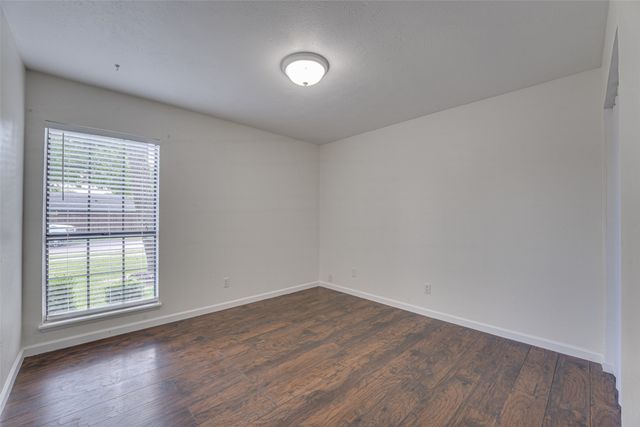 3113 Powell Drive, Rowlett, TX 75088