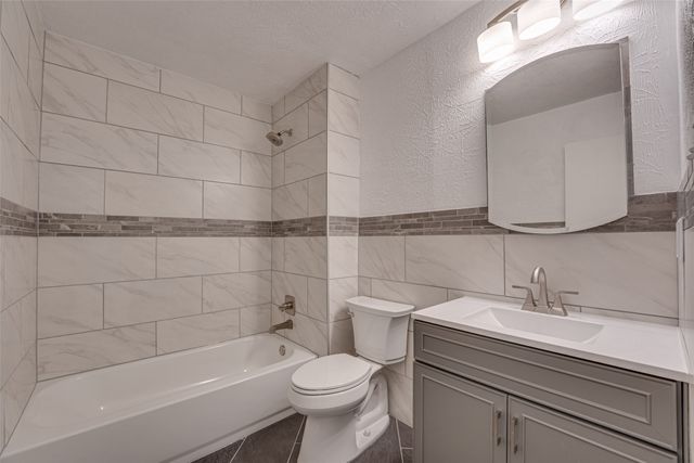 3113 Powell Drive, Rowlett, TX 75088