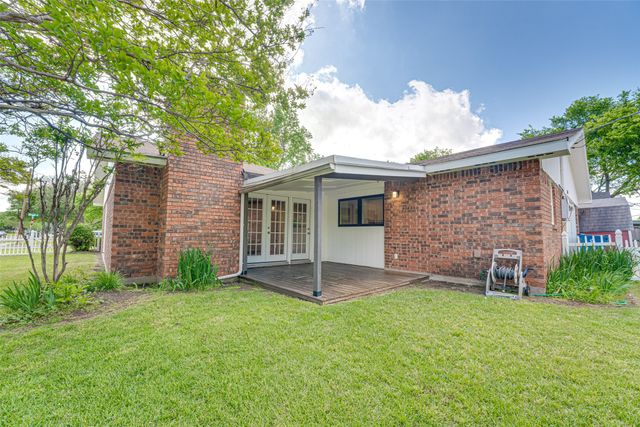 3113 Powell Drive, Rowlett, TX 75088