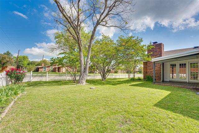 3113 Powell Drive, Rowlett, TX 75088